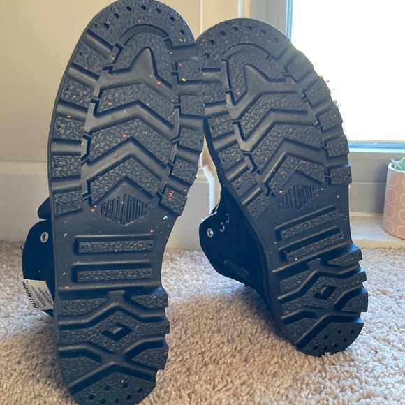 Palladium x Free People Earth Collection Hi Ankle Combat Boots Confetti Sole - Picture 4 of 6